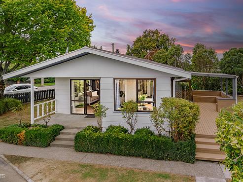 107 Hillcrest Street, Solway