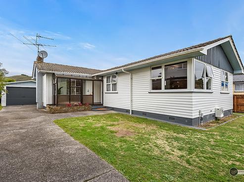 13 Riversdale Road, Clouston Park