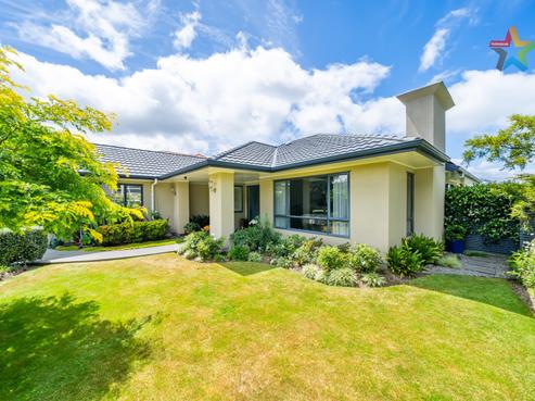 84 Redvers Drive, Belmont