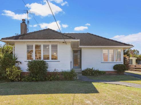 7 Norma Avenue, Te Atatu South