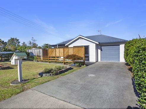 2/3 Dulcie Street, Paeroa