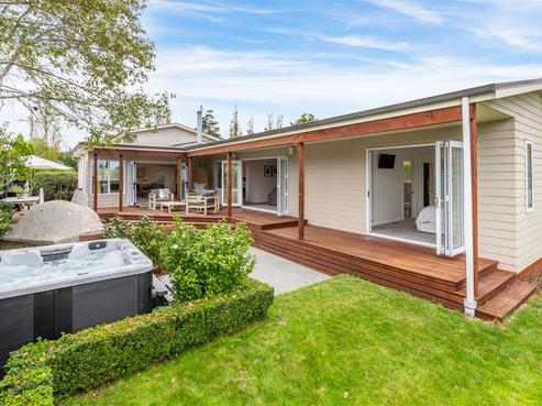 62 Ferry Road, Woodend Beach
