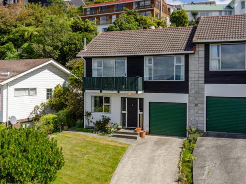 7 Paparata Street, Karori