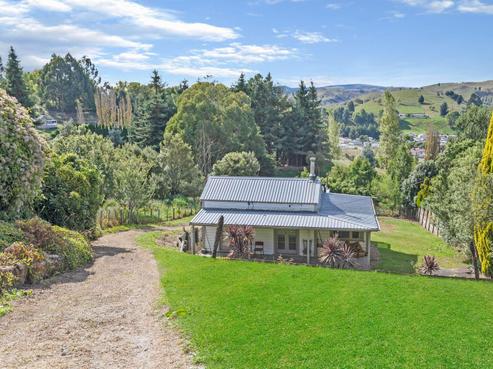 28 Swan Street, Taihape and Surrounds