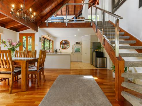 2/57 Pupuke Road, Birkenhead
