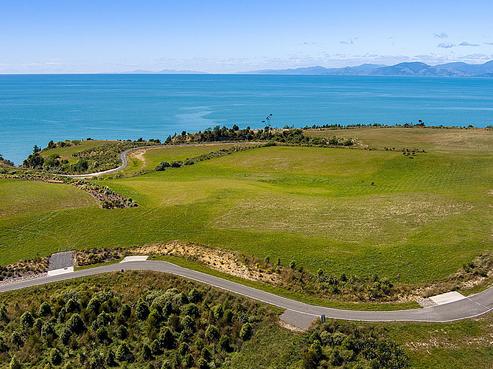 33 James Cook Lane, Tasman