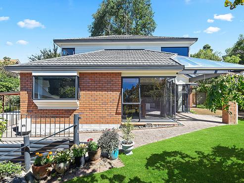 28B Perindale Drive, Chartwell