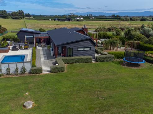 5 Ferry Road, Martinborough
