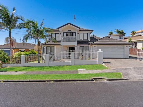 8 Lowburn Place, Clover Park