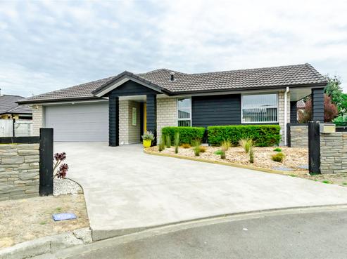 14 Pearson Place, Paraparaumu