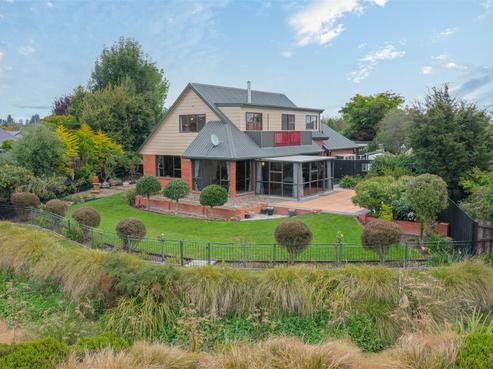 8 Balmoral Place, Allenton