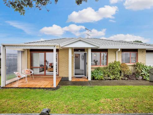 1/16 Moenui Avenue, Orewa