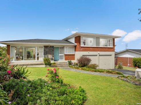 9 Stansfield Place, Sunnyhills