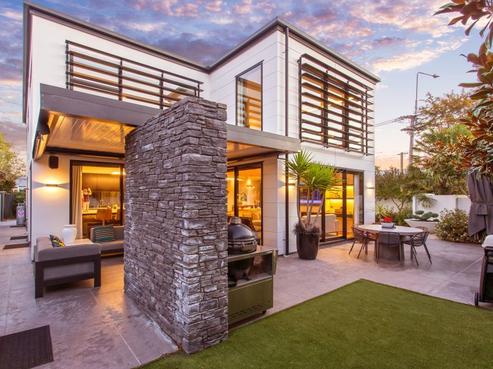 2 Roa Road, Fendalton