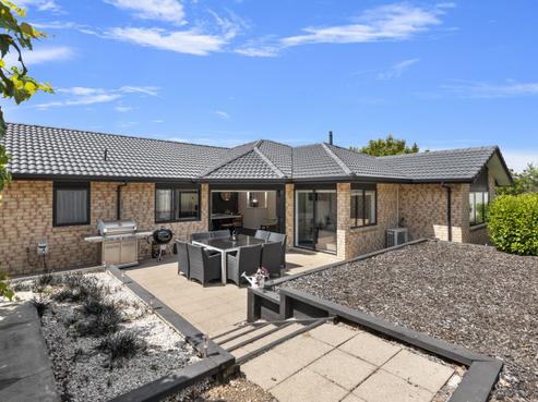 10 Ashmore Crescent, Warkworth