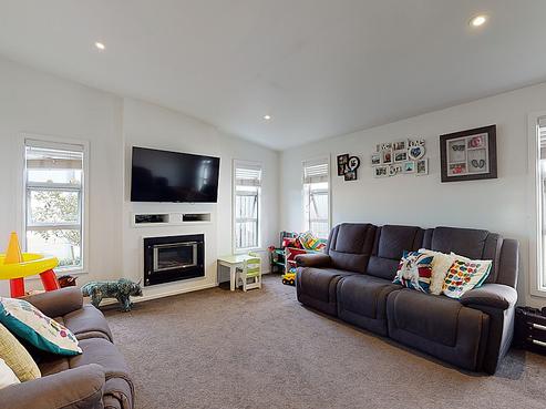 33 Chalmers Avenue, Hampstead