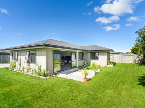 26 Wescombe Grove, Feilding