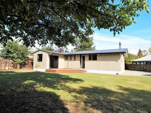 11 Don Place, Alexandra