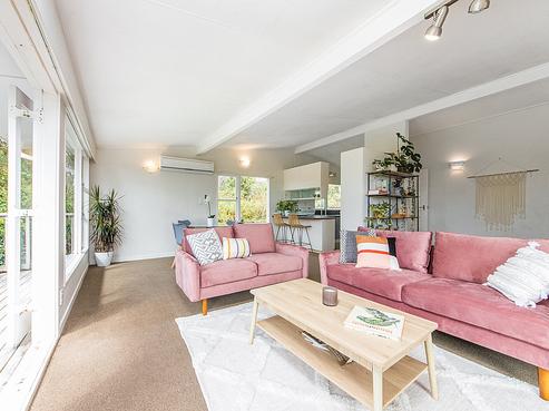 6 Kia Ora Road, Beach Haven