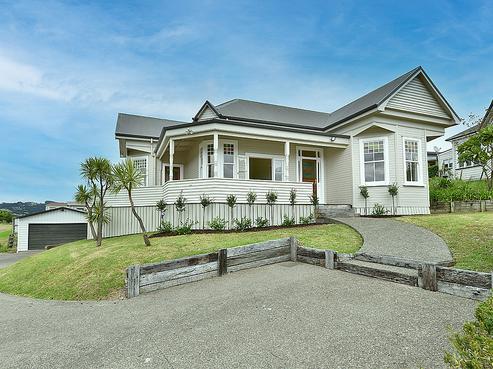 17C Nelson Street, Helensville