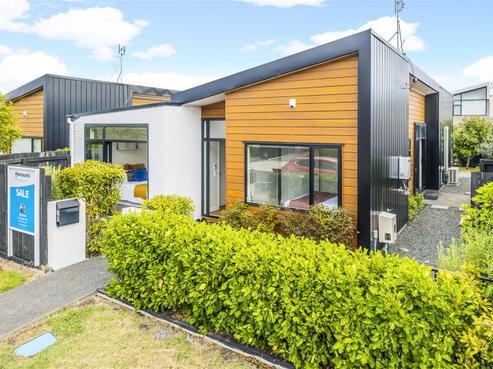 20 Liberation Road, Papakura