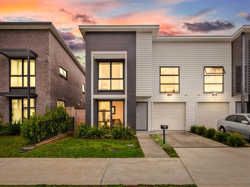 24 Vincent McGrath Crescent, Swanson