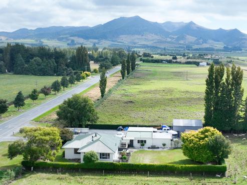 108 Waimea Highway, Gore Surrounds