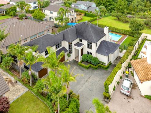 17 English Oak Drive, Schnapper Rock