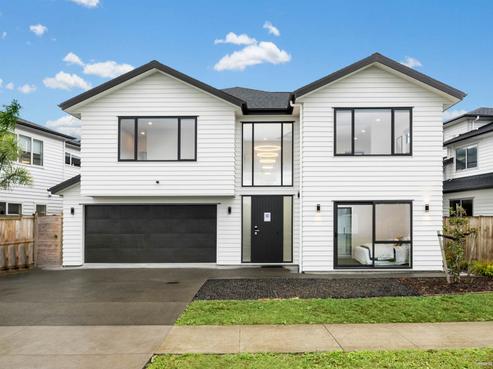 155 Colonial Drive, Silverdale