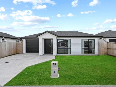 13 Silver Beech Street, Takanini