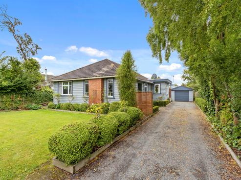 225 Knowles Street, Saint Albans