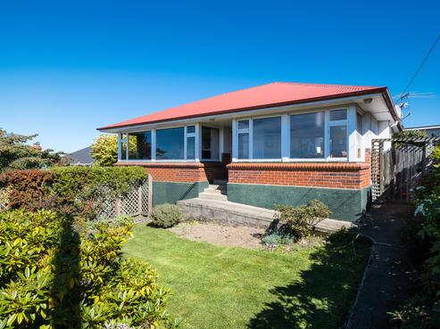 146 Highgate, Roslyn