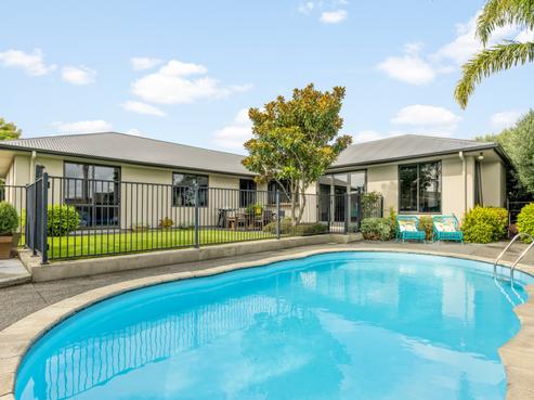7 Kirkpatrick Place, Havelock North