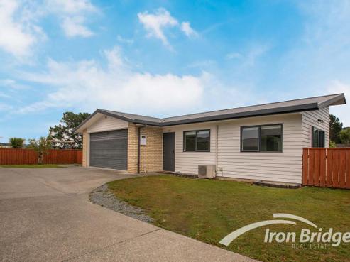 36 Sunstone Crescent, Brown Owl