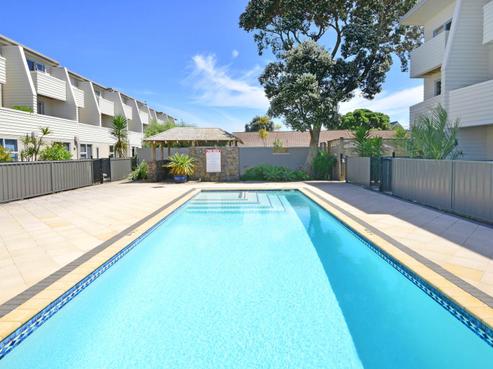 1/3 Riverside Road, Orewa