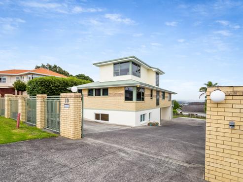 10 Sunset Road, Unsworth Heights