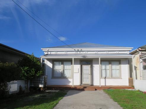 87 Peel Street, Westport