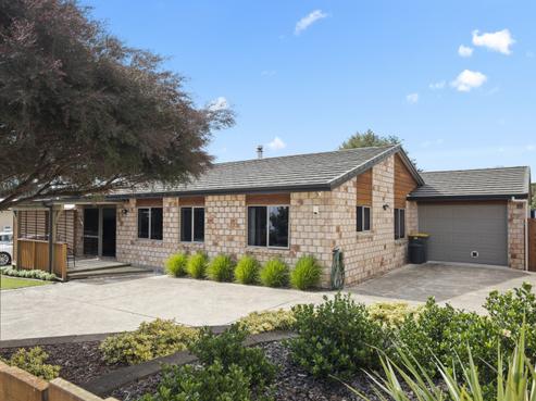 1A First Avenue, Glenbrook