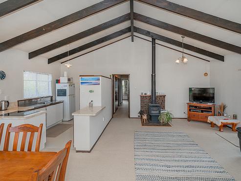 166 Cook Drive, Whitianga