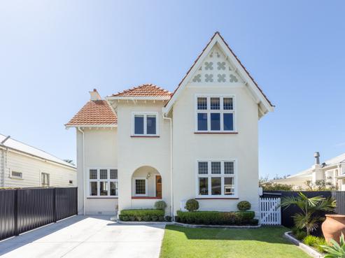 20 Cameron Road, Napier Hill