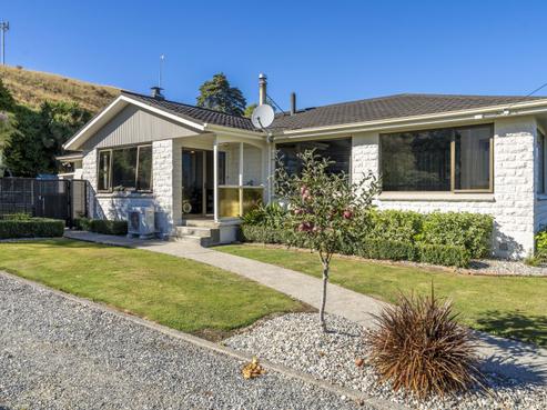 80 Kana Street, Mataura