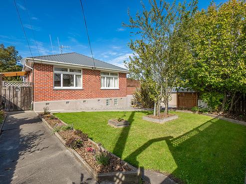 90 Coonoor Road, Watlington