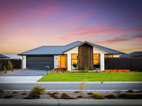 23 Verdeco Boulevard, Lincoln