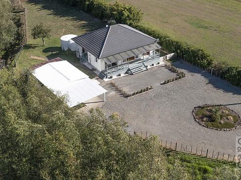 231 Waitakere Road, Taupaki