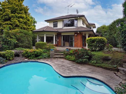 7 Sheriff Place, Riverlea