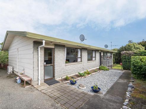 2/20 Willow Avenue, Stoke