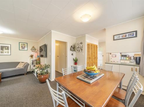 14 Dakota Grove, Totara Park