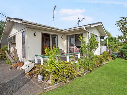 162 Verbena Road, Birkdale