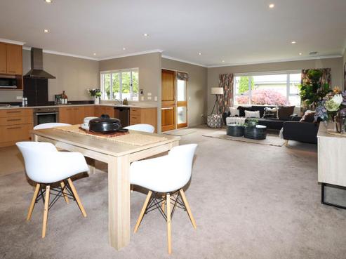 28 Deller Drive, Carterton
