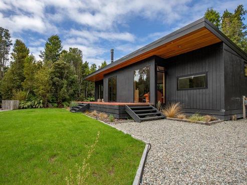 1 Jackson Place, Kumara